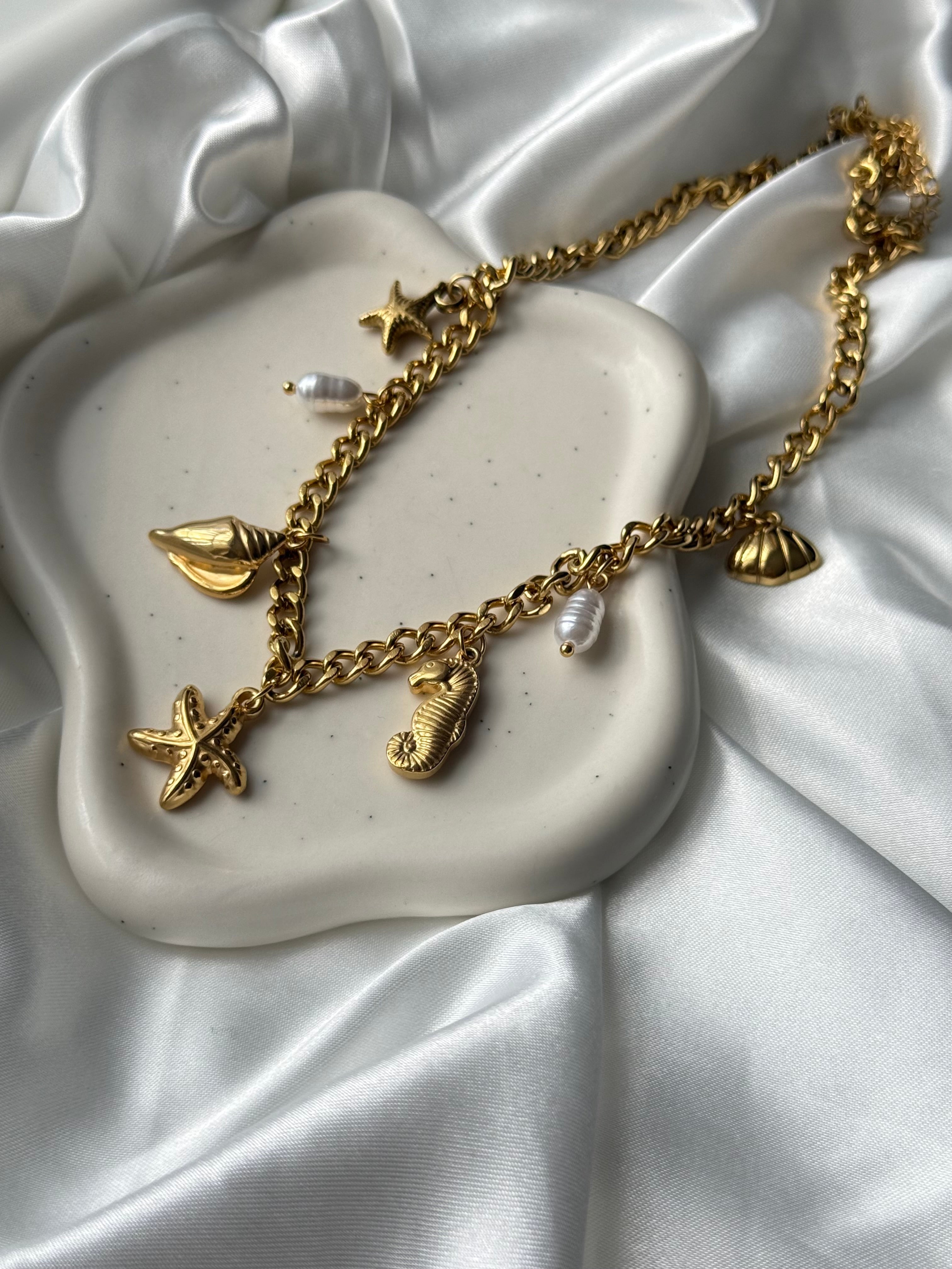 Isla Dorada Necklace