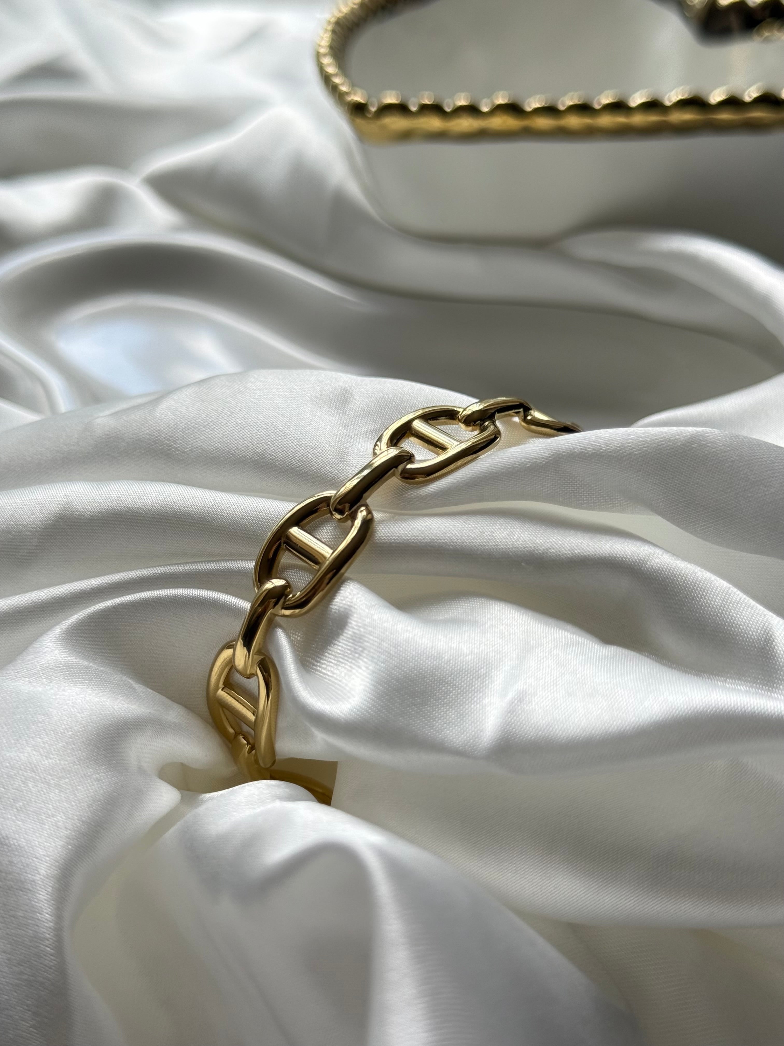 GG bangle