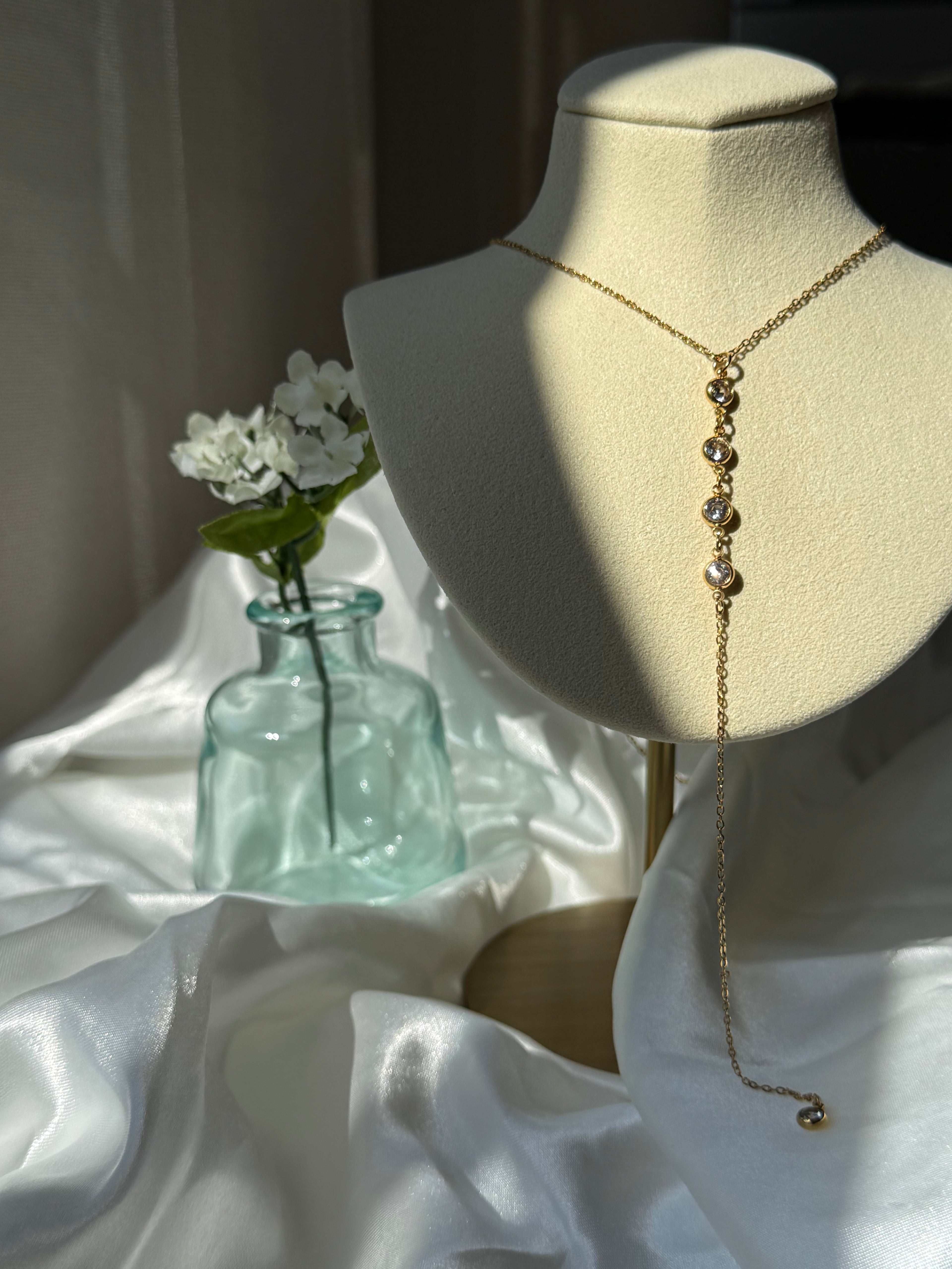 Amorá lariat