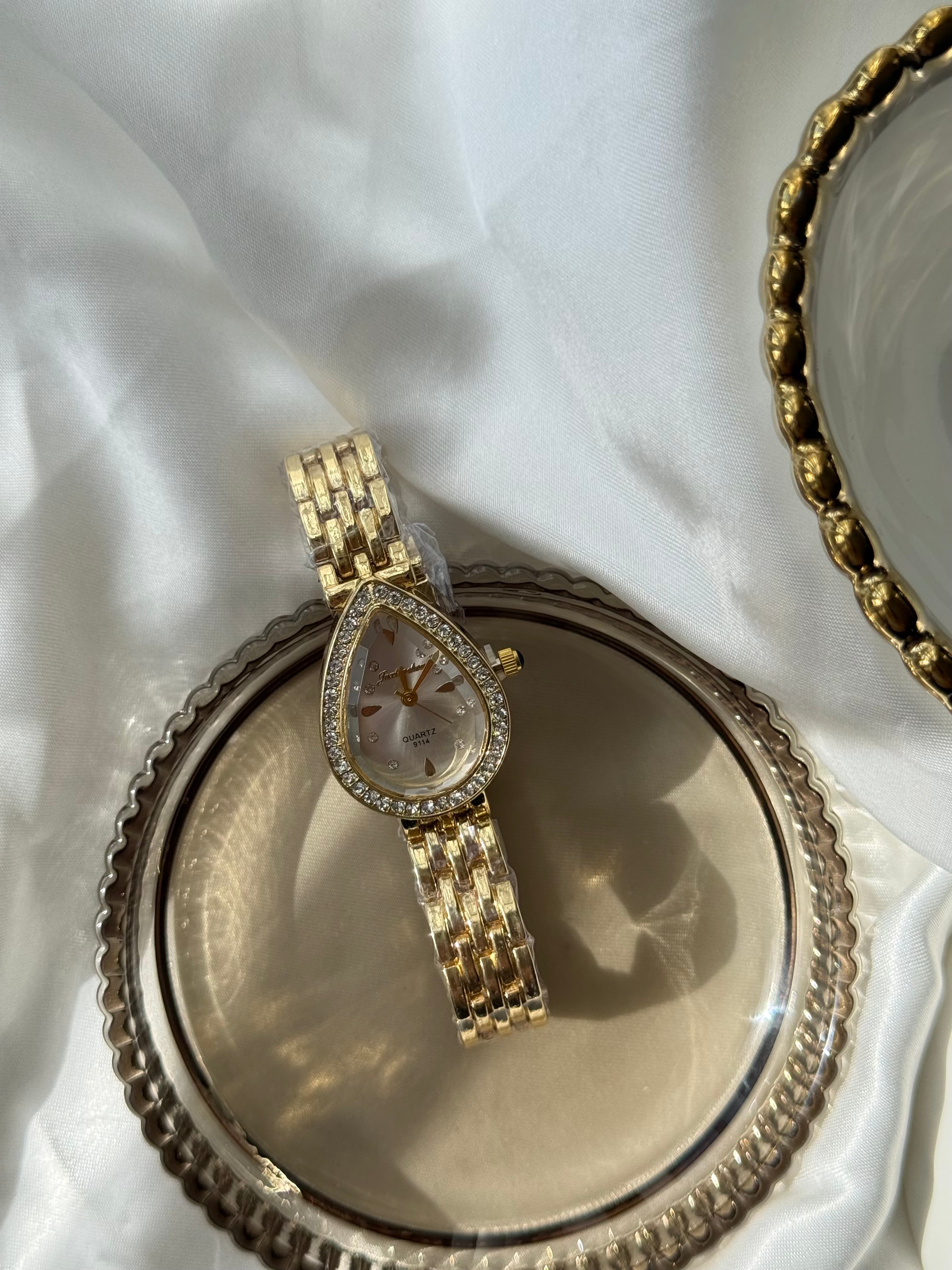 Diamond vintage watch