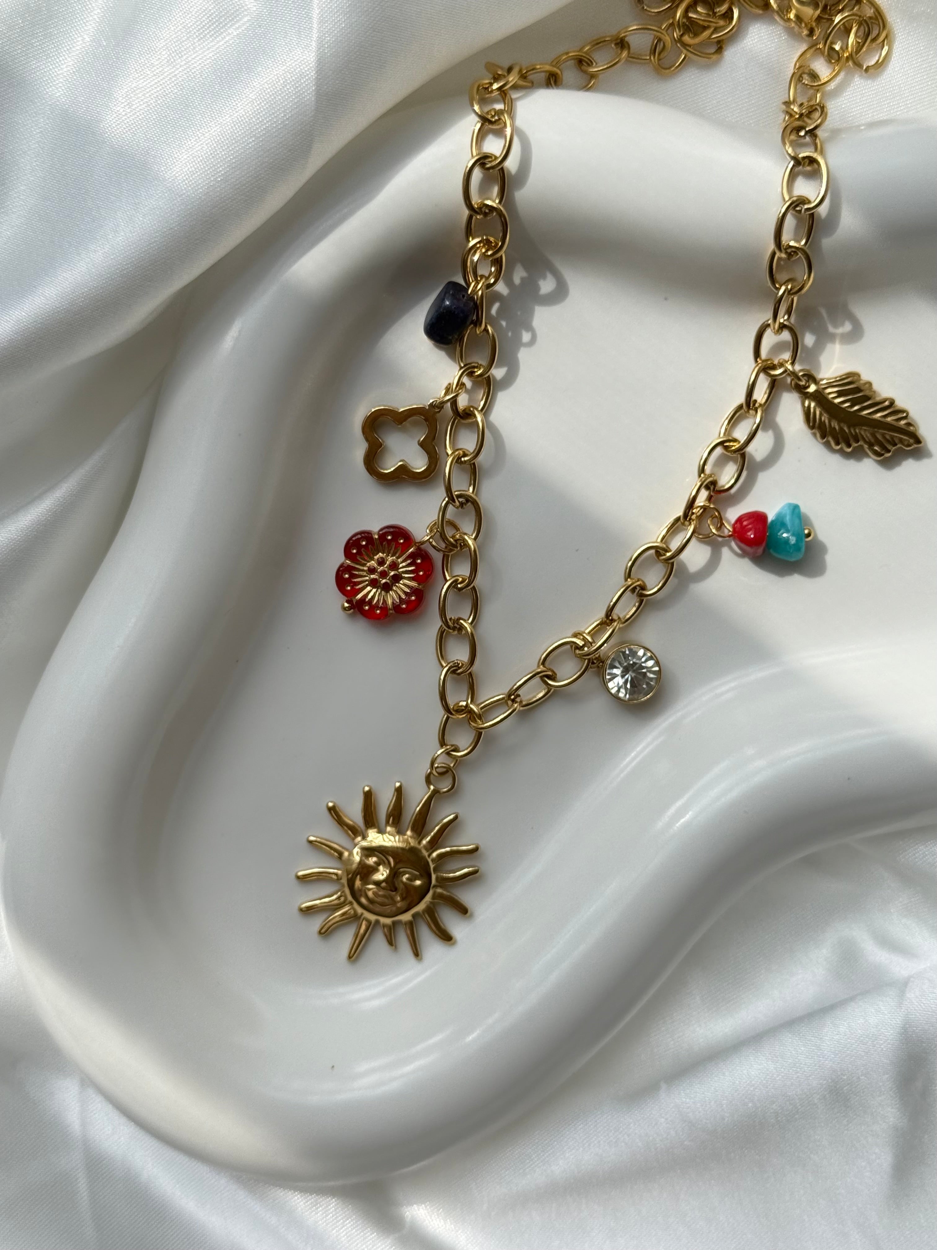 Soléa charm necklace