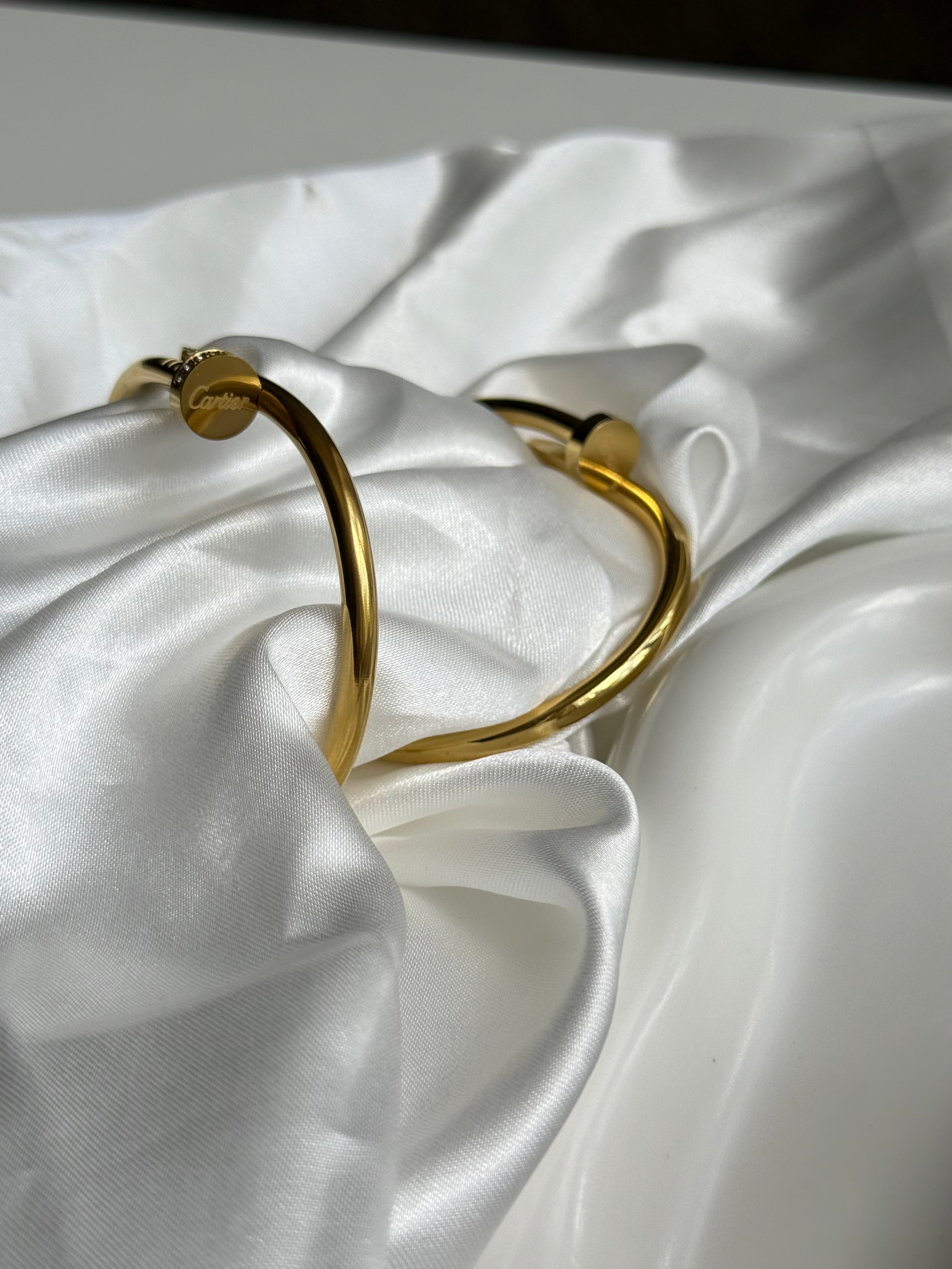 Éterna bangles (with logo)