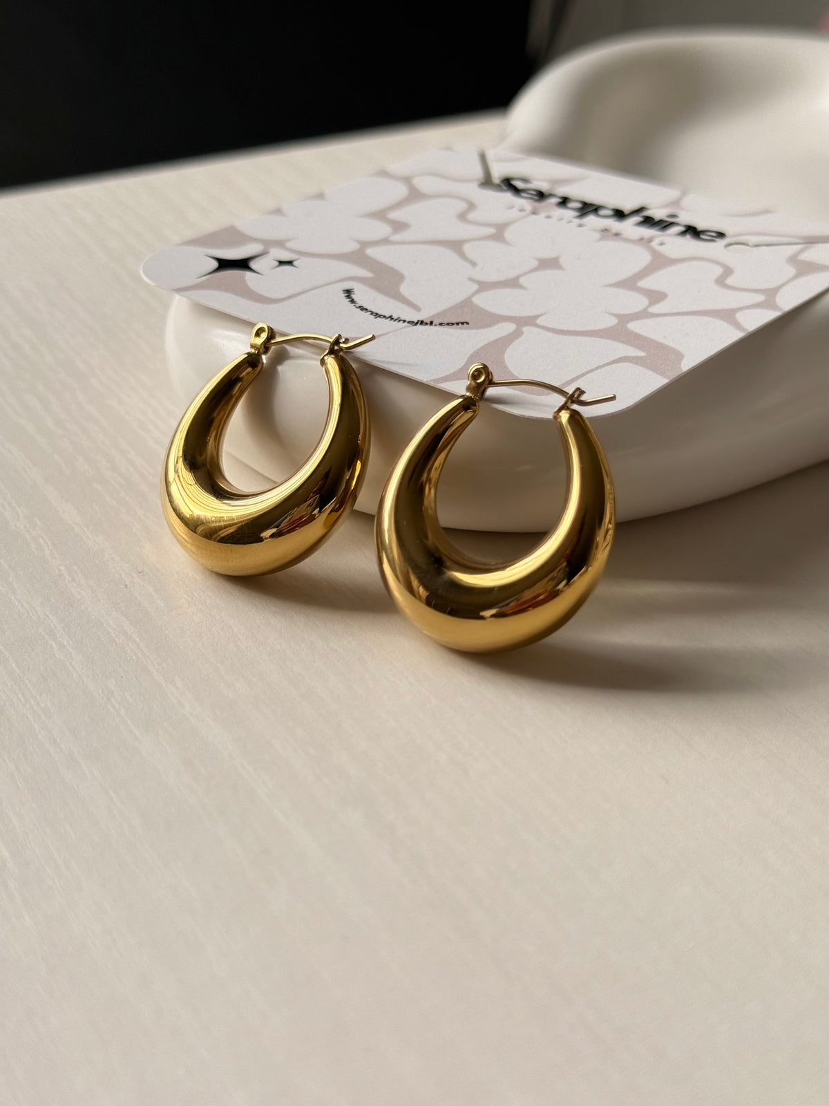 Medium hoops