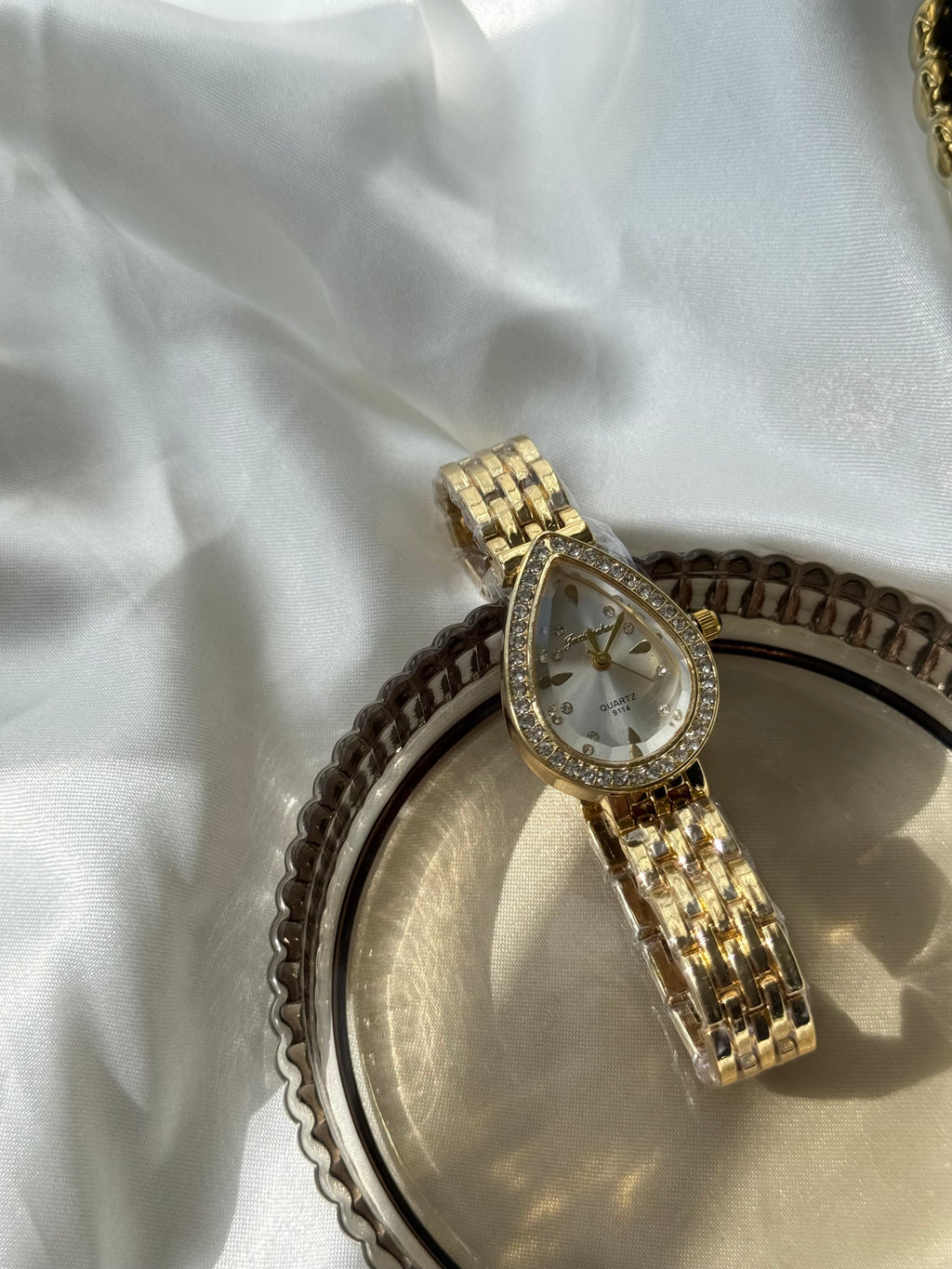 Diamond vintage watch