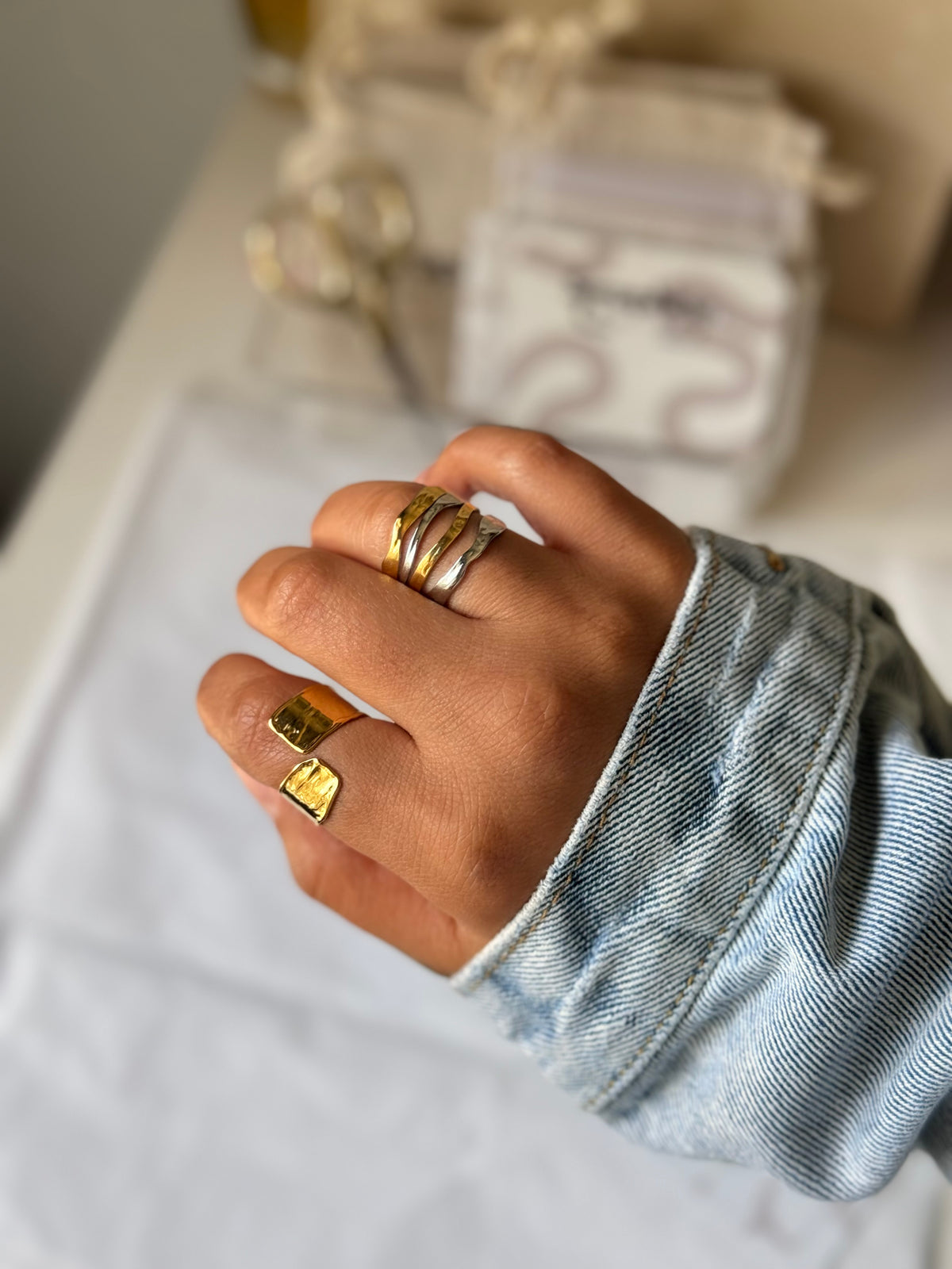 Mandi ring