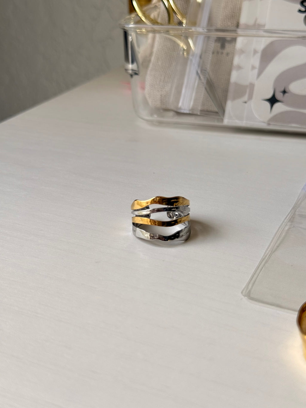 Monica ring