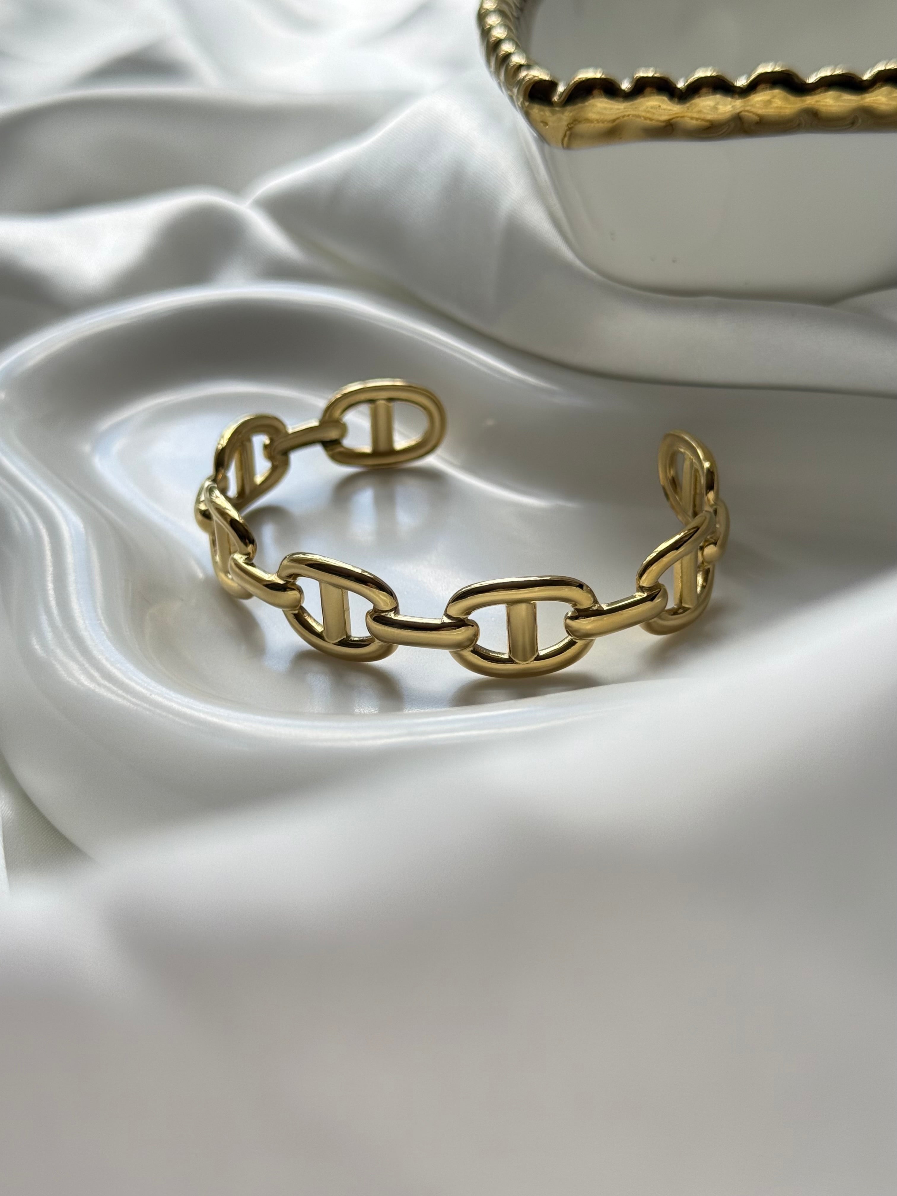 GG bangle