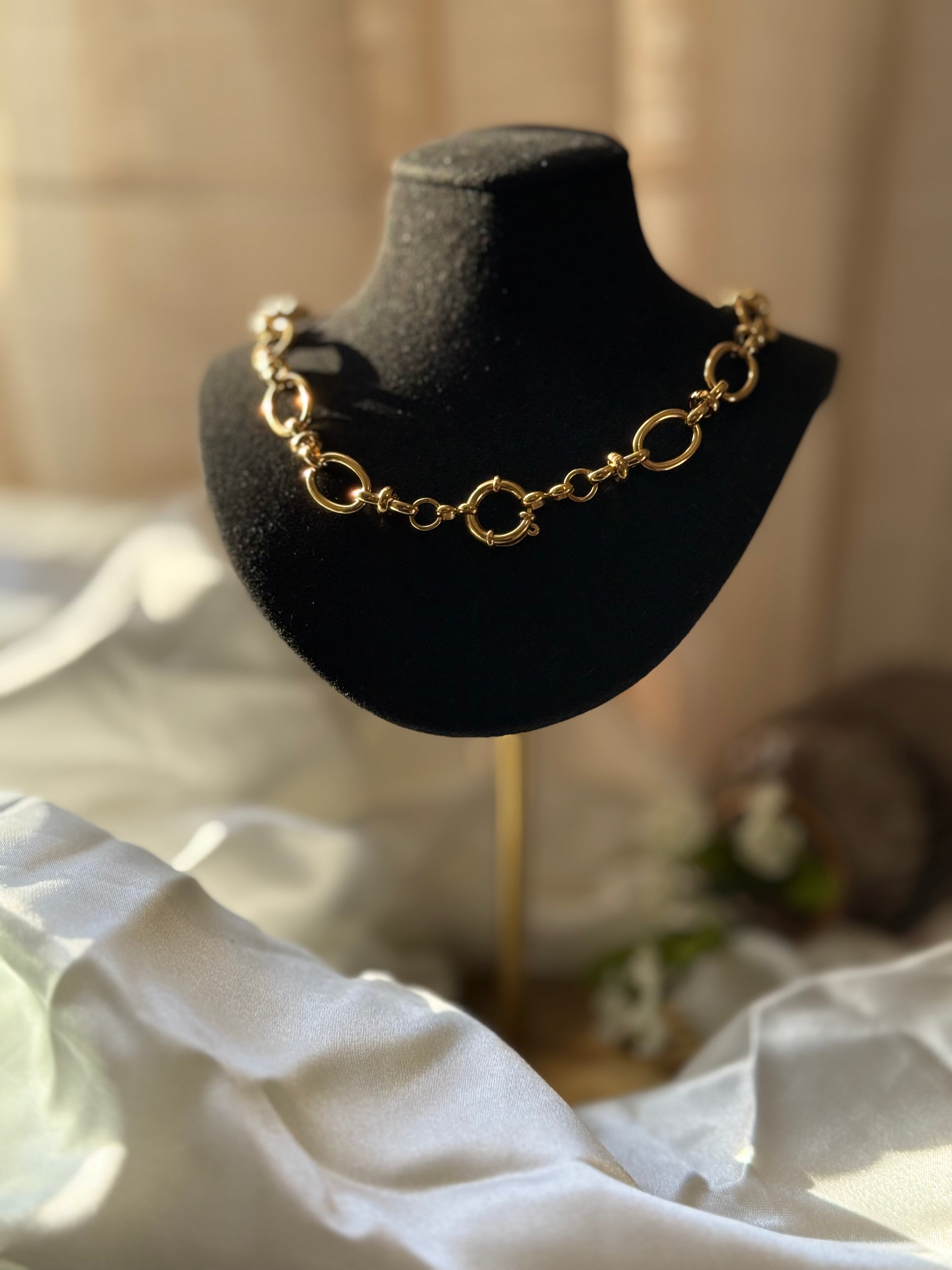 Velora Collection
