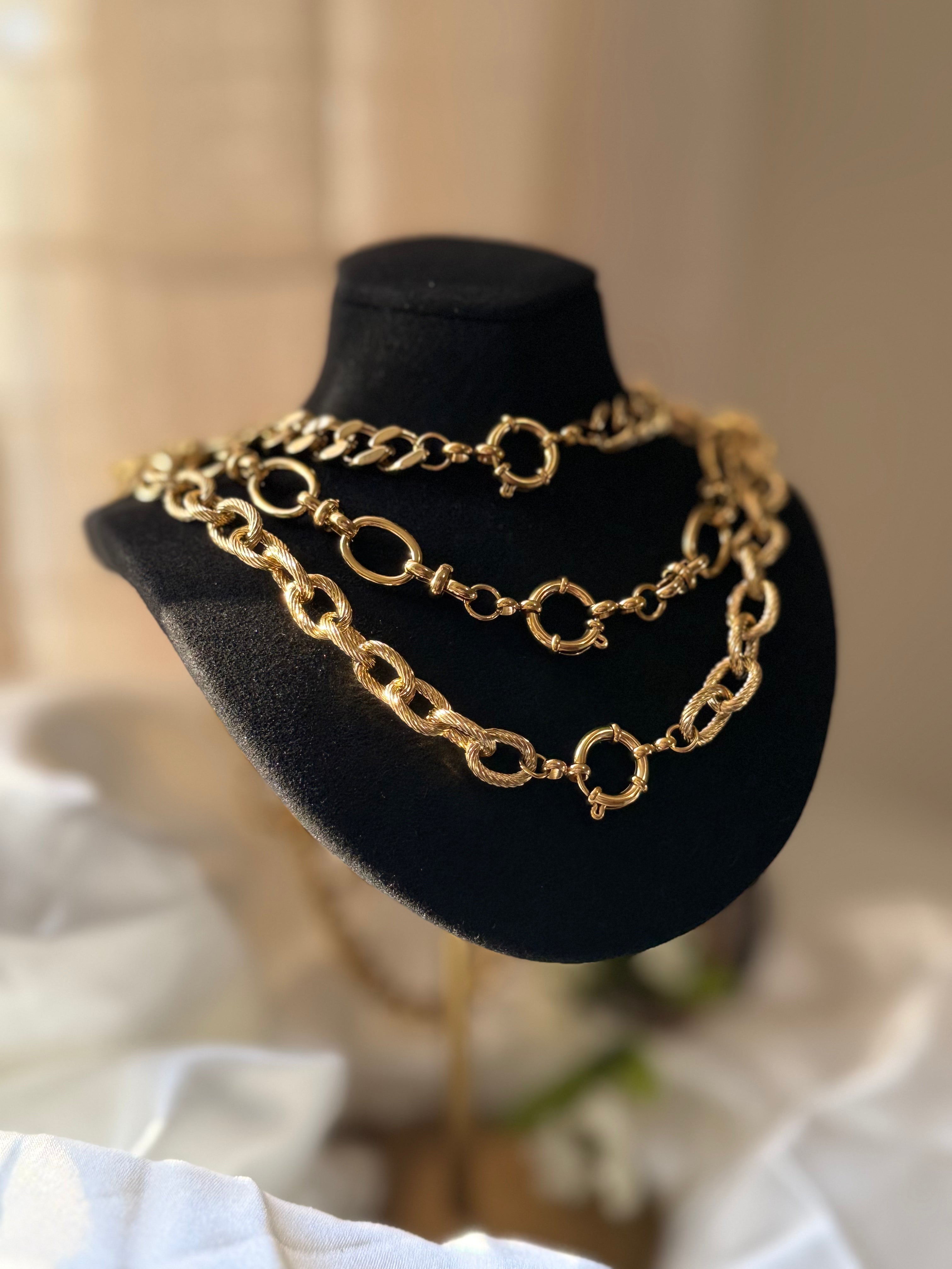 Velora Collection