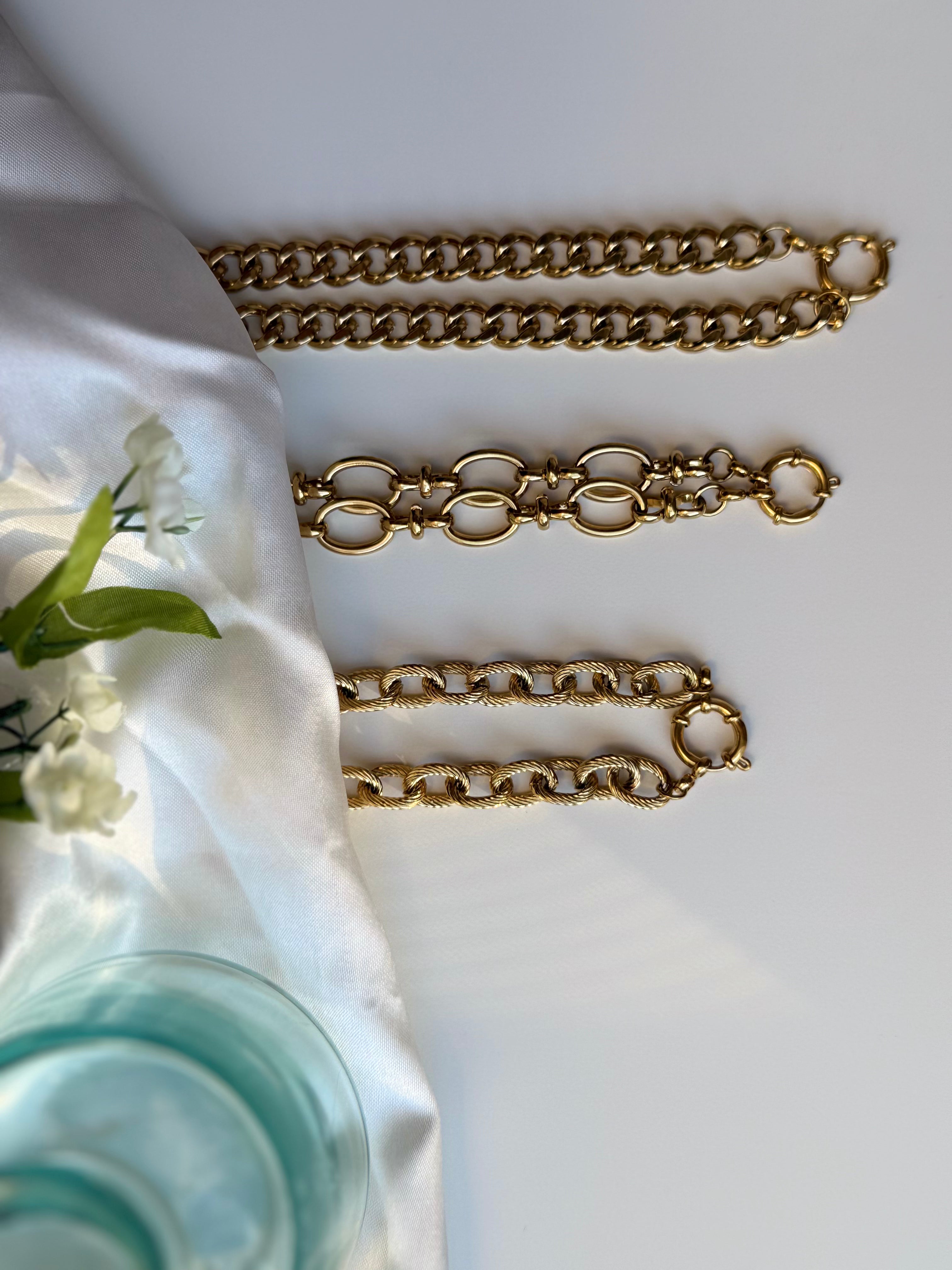 Velora Collection